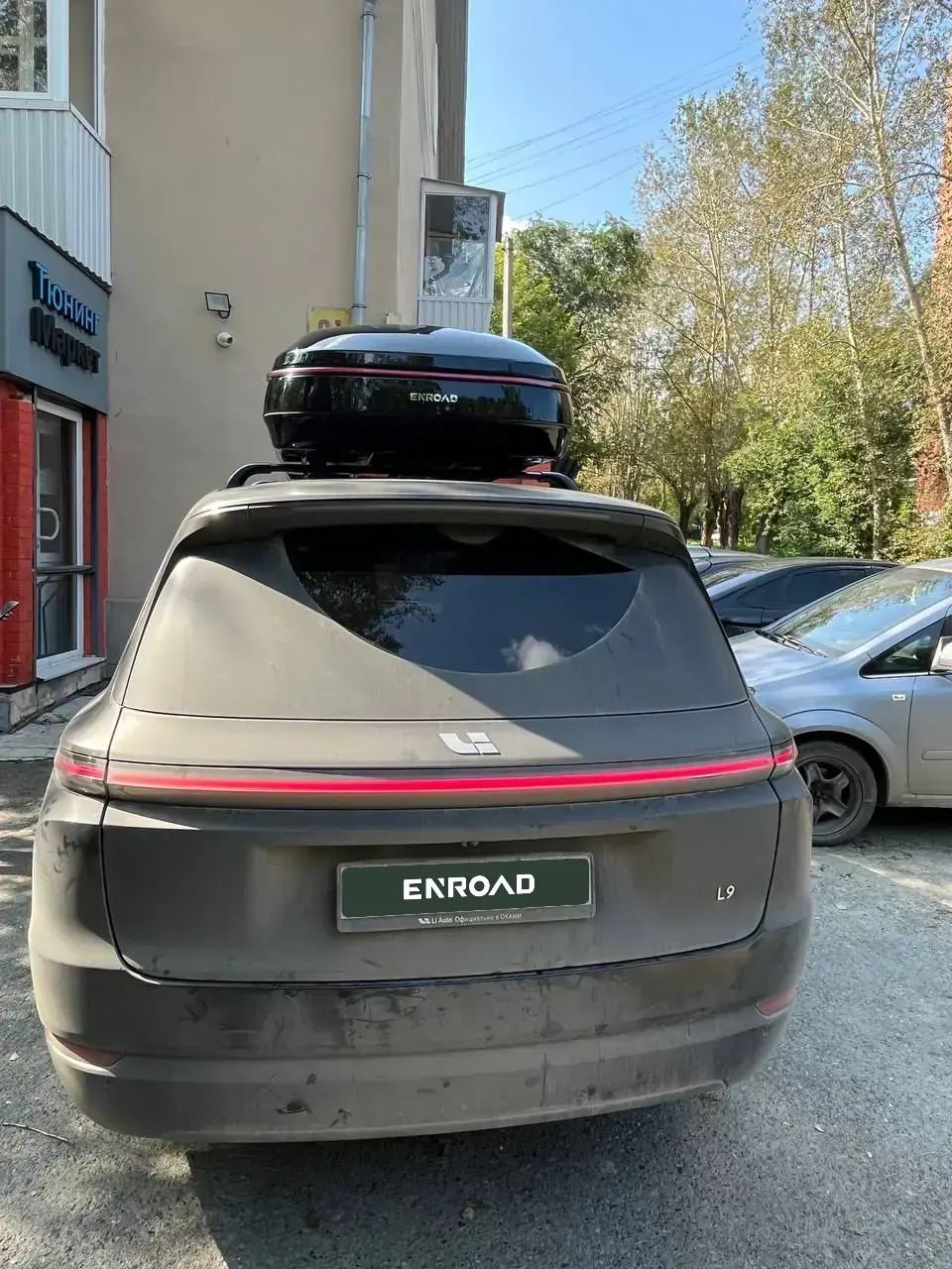 Установка автобокса ENROAD на Lixiang L9 в магазине Бага