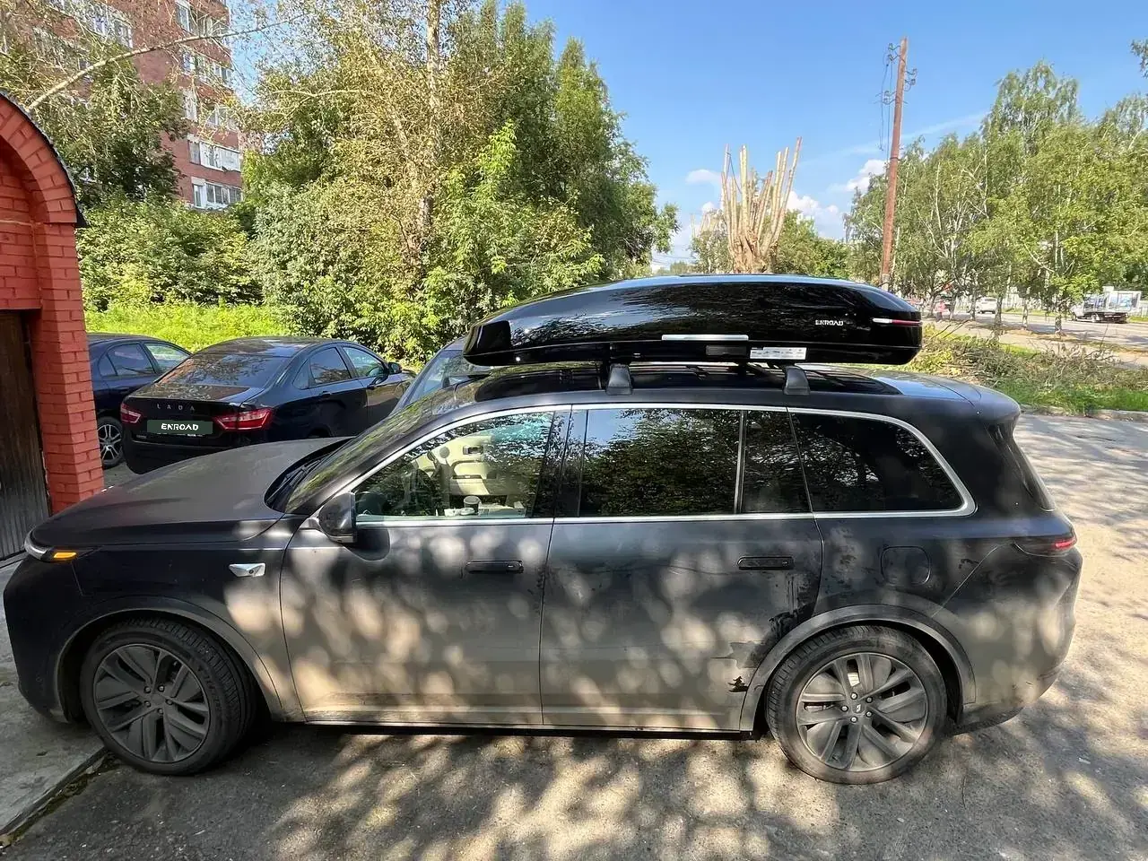 Установка автобокса ENROAD на Lixiang L9 в магазине Бага